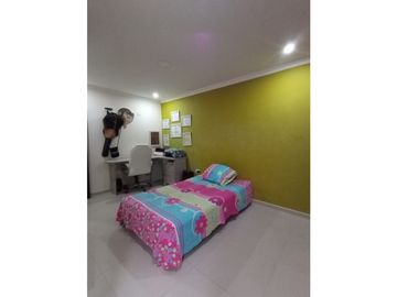 CASA DUPLEX EN VENTA BARRIO ALMENDROS ETAPA 2
