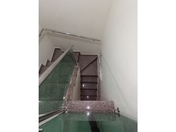 CASA DUPLEX EN VENTA BARRIO ALMENDROS ETAPA 2