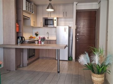 Departamento Venta de 2 dorm. Metro Las Rejas