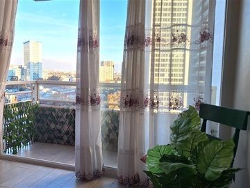 Departamento Venta de 2 dorm. Metro Las Rejas