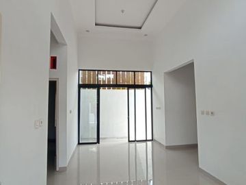 Rumah 400 Meter Dari Ringroad Barat Dekat Kampus UNISA Jogja