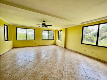 VENTA CASA EN ALTOS DEL MARIA GRANDE FRESCO ALTURA DE 945NIVEL 1825M2