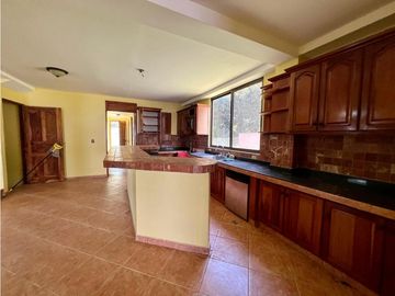 VENTA CASA EN ALTOS DEL MARIA GRANDE FRESCO ALTURA DE 945NIVEL 1825M2