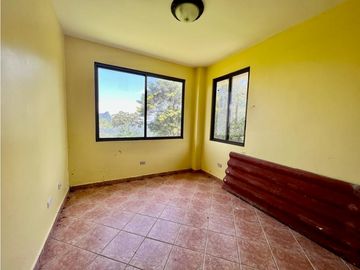 VENTA CASA EN ALTOS DEL MARIA GRANDE FRESCO ALTURA DE 945NIVEL 1825M2