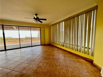 VENTA CASA EN ALTOS DEL MARIA GRANDE FRESCO ALTURA DE 945NIVEL 1825M2