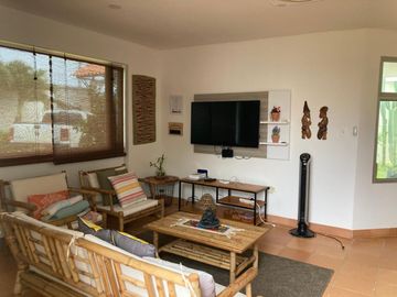 casa en venta en salinas de rey. Cod V104860