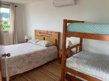 casa en venta en salinas de rey. Cod V104860