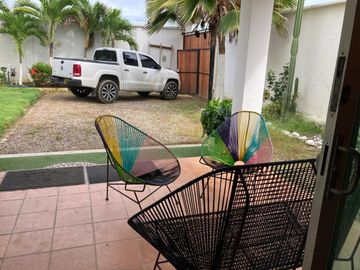 casa en venta en salinas de rey. Cod V104860
