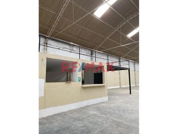 🏭 ¡Oportunidad Única para Empresas Visionarias! 🚀

📍 Ubicación Estratégica: Teresa Gonzales De Fanning 575, Chiclayo.
🌐 Área Total: Impresionantes