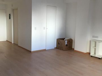 Departamento 1 ambiente con cochera venta Recoleta