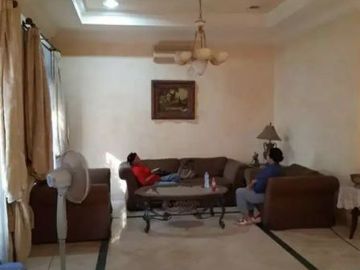 Rumah besar, mewah dan ada kosan 26 kamar