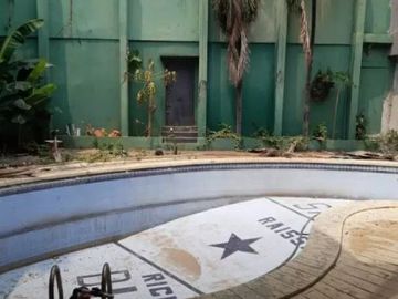 Rumah besar, mewah dan ada kosan 26 kamar
