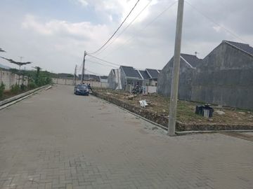Perumahan dengan tanah datar di PATARUMAN CIPATIK dekat ke BATUJAJAR dapat 2 lantai dengan DP ringan 20jt all in