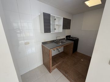 apartamento en arriendo en el bosque. Cod A4378