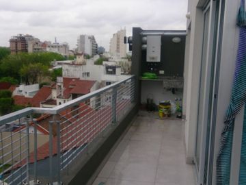 Monoambiente divisible con Balcon y Cochera