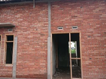 RUMAH TERMURAH DI PRAMBANAN DESAIN CLASSIC PROSES KPR TERCEPAT DIBANTU SAMPAI ACC