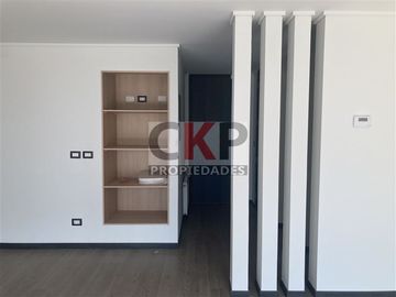 TownHouse con JARDIN PRIVADO 4 D en San Carlos de Apoquindo