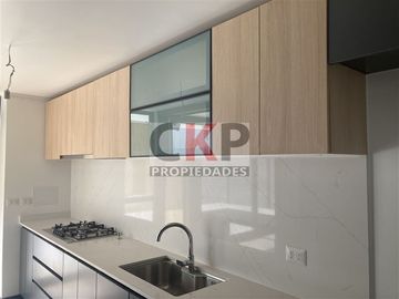 TownHouse con JARDIN PRIVADO 4 D en San Carlos de Apoquindo