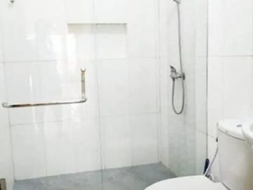 Rumah Modern Minimalis Babatan Pantai Surabaya