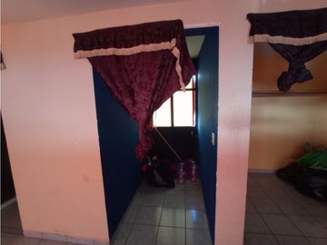 Se vende casa/edificio en San Juan Tilcuautla, Hidalgo, centro.