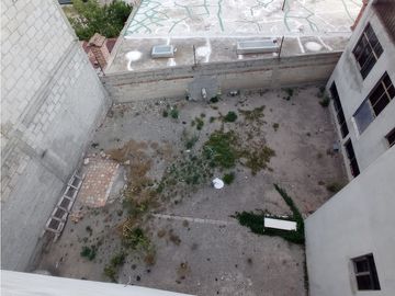 Se vende casa/edificio en San Juan Tilcuautla, Hidalgo, centro.