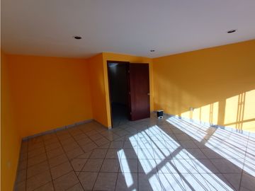 Se vende casa/edificio en San Juan Tilcuautla, Hidalgo, centro.