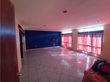 Se vende casa/edificio en San Juan Tilcuautla, Hidalgo, centro.
