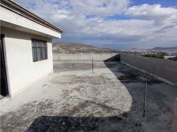 Se vende casa/edificio en San Juan Tilcuautla, Hidalgo, centro.