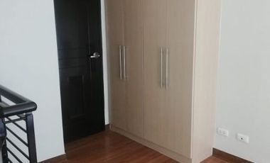 For lease: 1BR Loft Type in Emerald Lofts, Ortigas Center
