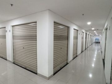 Kios murah di apartemen kawasan industri Jababeka Cikarang