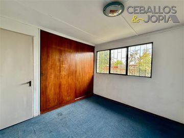 Casa en venta de 4 dorm. en Villa Alemana