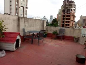 Casa PH en venta en Lanus Oeste