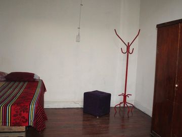 Casa PH en venta en Constitucion