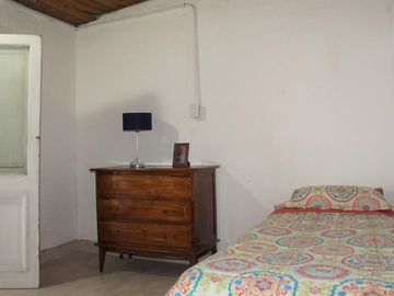 Casa PH en venta en Constitucion