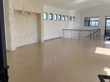 VENTA TERRENO  CD MADERAS CORREGIDORA