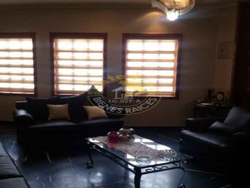 Casa de venta en Centro de Cuenca – código:11711