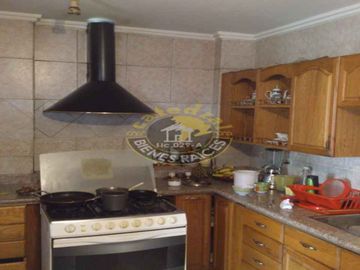 Casa de venta en Centro de Cuenca – código:11711