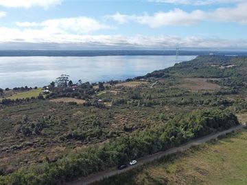 Sin comisión. Parcelas de 5.000 y 10.000m, vegetación nativa