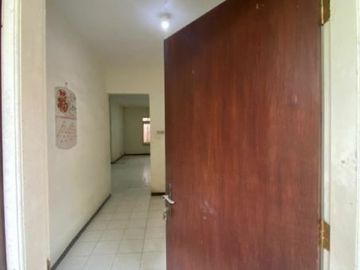 Rumah Darmo Permai, HOOK
