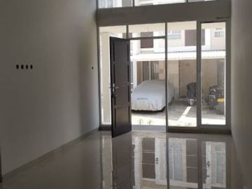 Rumah exclusive di daerah strategis Cimahi - Pasteur tersisa satu unit lagi Udara Sejuk Dan Asri View Kota