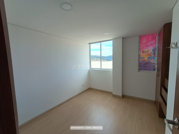 apartamento en venta en las americas. Cod V6403
