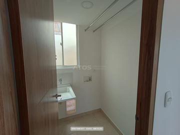 apartamento en venta en las americas. Cod V6403