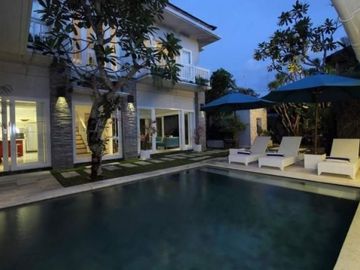 Villa Mewah Di Batu Belig Seminyak Dekat Ke Pantai