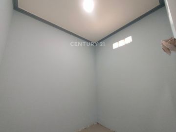 Rumah Brand New Strategis Area Cengkareng Timur Jakarta Barat