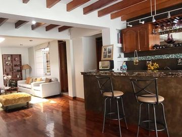 ¡Venta De Hermosa Casa En Sol De La Molina!