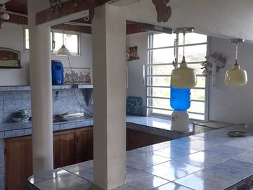 San Jose-The Malibu of Ecuador: Se Vende Casa Frente al Mar en San José