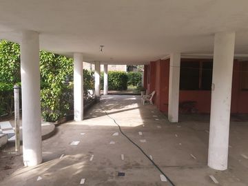 San Jose-The Malibu of Ecuador: Se Vende Casa Frente al Mar en San José