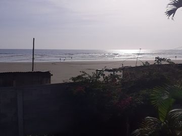 San Jose-The Malibu of Ecuador: Se Vende Casa Frente al Mar en San José