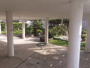 San Jose-The Malibu of Ecuador: Se Vende Casa Frente al Mar en San José