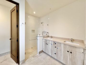 Ultima Casa en Venta a un Precio Especial dentro de la exclusiva comunidad de Quivira Los Cabos.